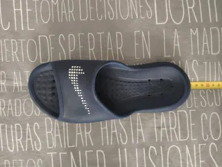 Chanclas Nike niño azul