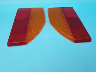 Lancia Beta Berlina plastica fanale posteriore des