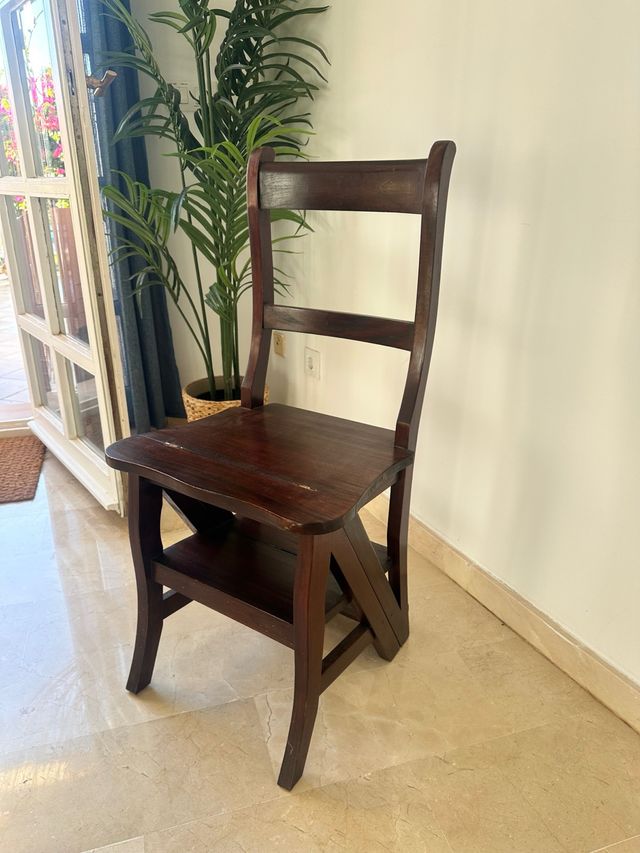 Sedia-scala convertibile in legno massello