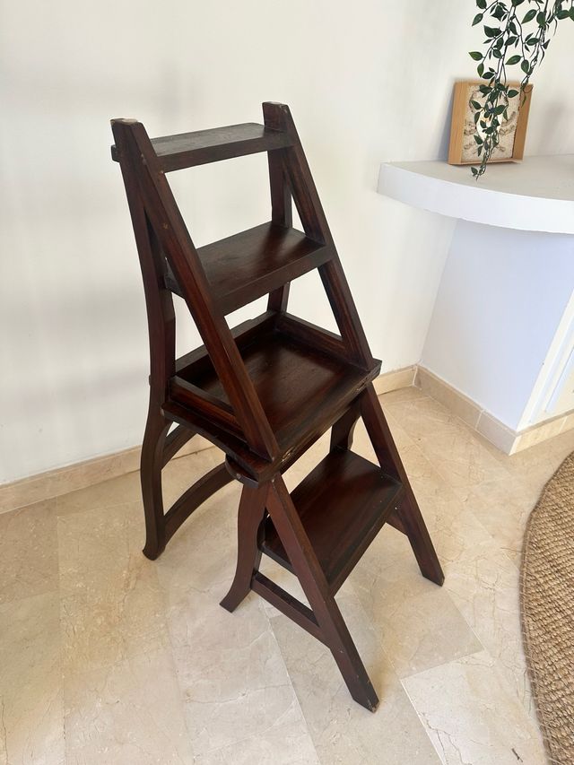 Sedia-scala convertibile in legno massello