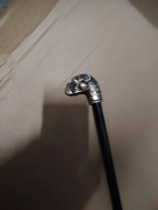 Bastone da passeggio con testa di cane