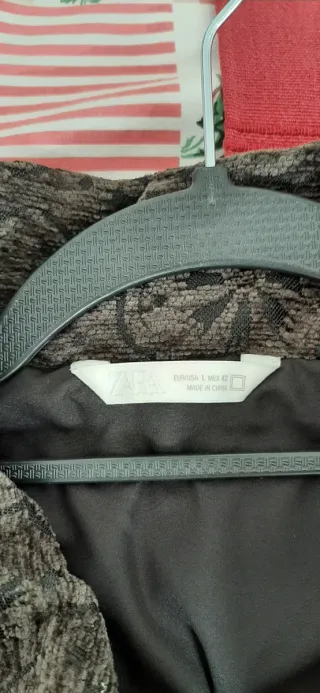 Chaqueta Zara Negra y Gris