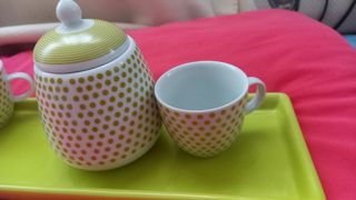 Set 2 tazzine, zuccheriera e vassoio