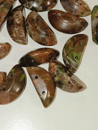 Perline in pietra naturale