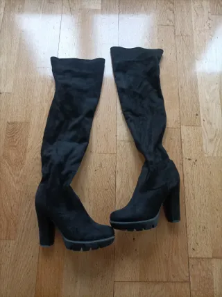 Botas altas fiesta negras talla 37