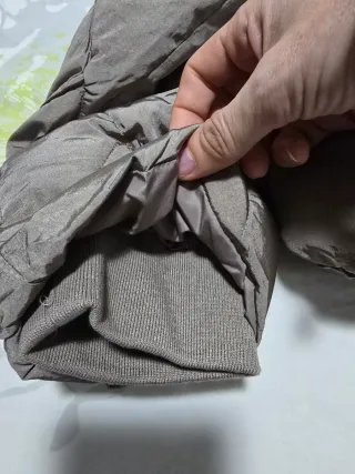 Abrigo Oysho acolchado gris talla L