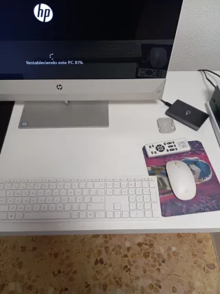 HP All-in-One 27 i7 1050