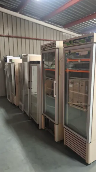 Nevera expositora cristal