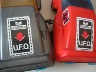 Set 4 Auto Futuristica UFO Giocattoli