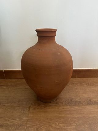 Cántaro de Barro Rústico
