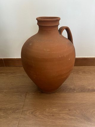 Cántaro de Barro Rústico