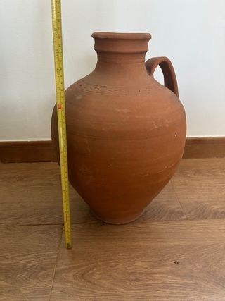Cántaro de Barro Rústico