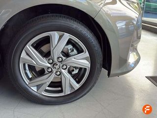Toyota Yaris 1.5 120H Active Plus