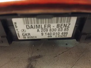 Consola Mercedes W203