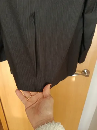 Traje de hombre gris marengo con ralla