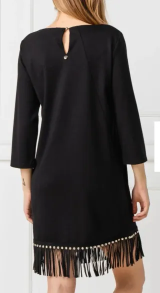 Vestito nero con frange e strass