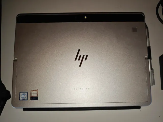 HP Elite x2 1012 G2 Tablet + Accesorios