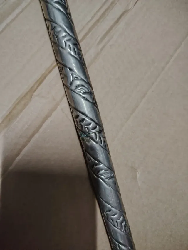 Bastone da passeggio decorato