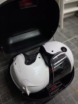 Cofre Givi 40L Moto