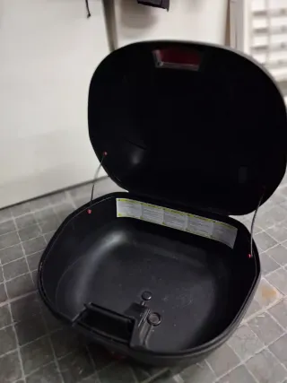 Cofre Givi 40L Moto