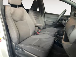 Toyota Yaris Hybrid Feel