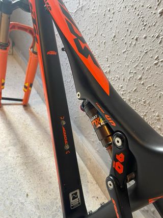 Cuadro KTM Scarp Carbono + Horquilla Fox