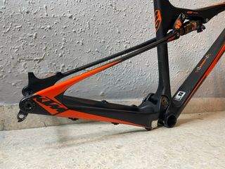 Cuadro KTM Scarp Carbono + Horquilla Fox