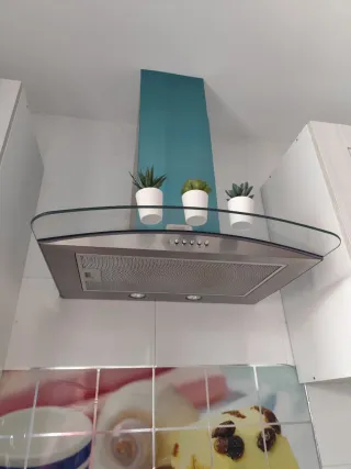 Campana extractora decorativa moderna 60cm.