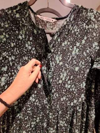 Vestido boho Zara floral verde y negro