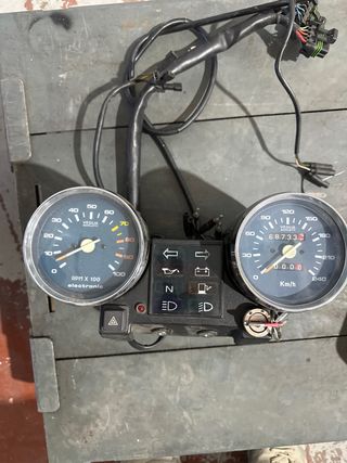 Cuadro instrumentos Moto Guzzi California