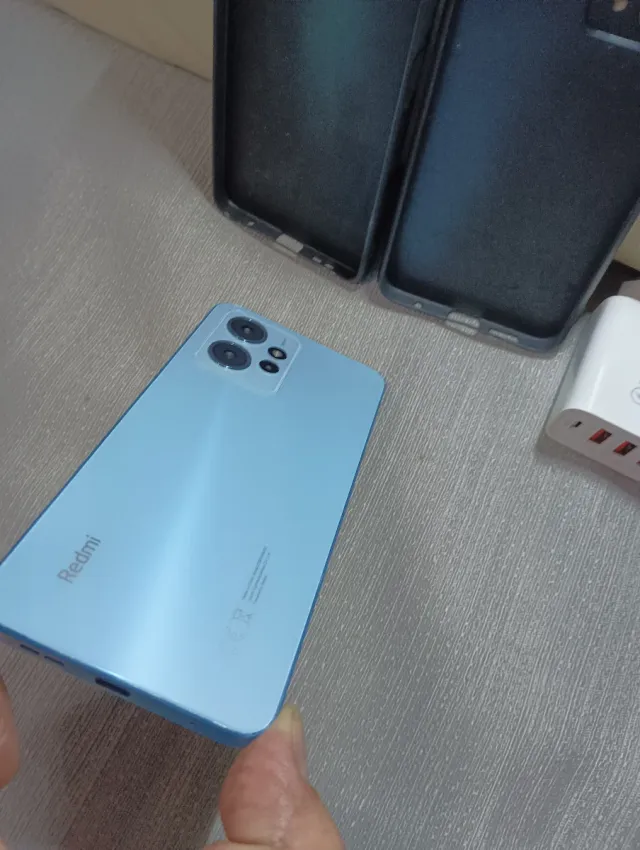 Xiaomi Redmi Note 12 Azul + 2 Carcasas