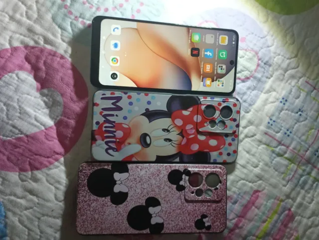 Xiaomi Redmi Note 12 Azul + 2 Carcasas