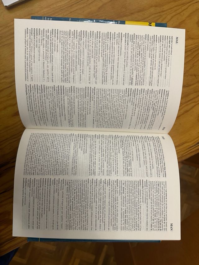 Diccionari de la llengua catalana il·lustrat gran