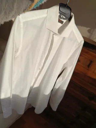 Camisa de traje blanca hombre