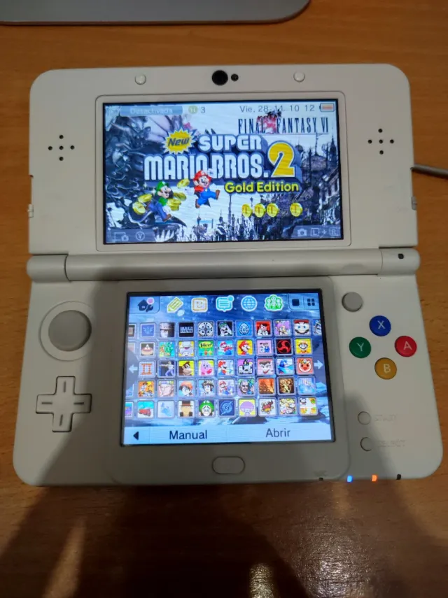 Nuovo Nintendo 3DS + Custodia Zelda + microsd 64gb