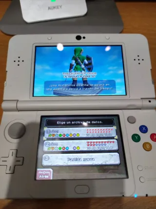 Nintendo 3DS XL + Custodia Zelda + microsd 64gb