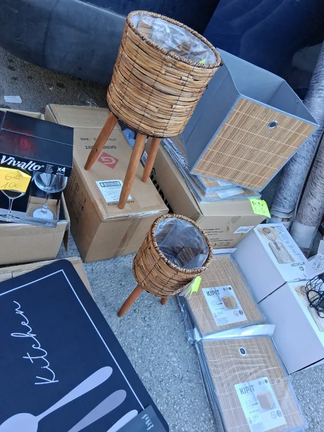 Macetero Mimbre 2x18€