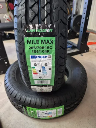 205/70R15C 106/104R LANVIGATOR