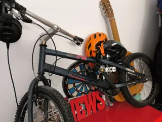 Bicicleta de Trial (soporte cascos PlayStation)