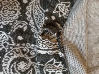 Falda midi estampada paisley