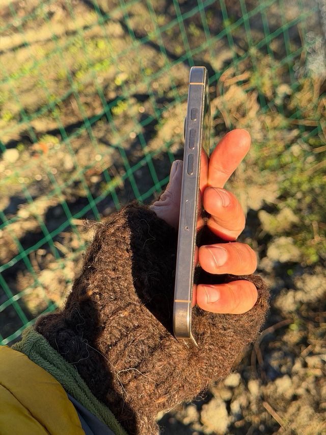 iPhone 16 Pro 128 GB Impecável