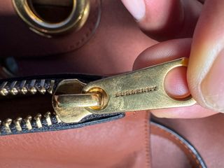 Bolso Burberry Marrón Cuero