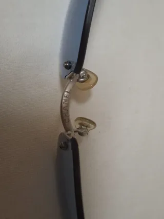 Occhiali da sole Chanel blu e argento