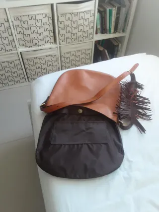 Bolso Uterqüe piel marrón