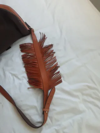 Bolso Uterqüe piel marrón