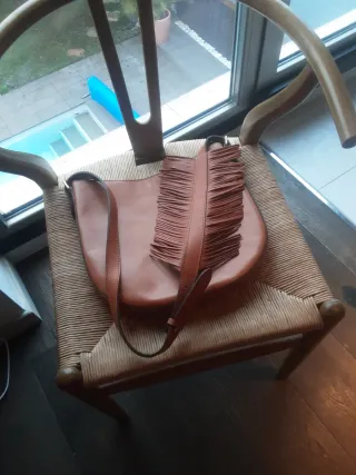 Bolso Uterqüe piel marrón