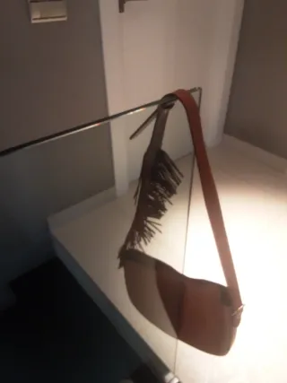 Bolso Uterqüe piel marrón