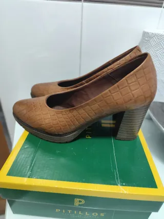 Zapatos Pitillos Marrones Tacón