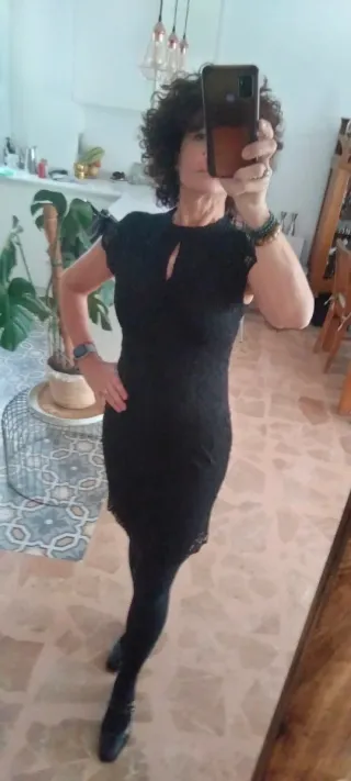 Vestido de fiesta negro encaje