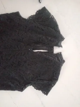 Vestido de fiesta negro encaje